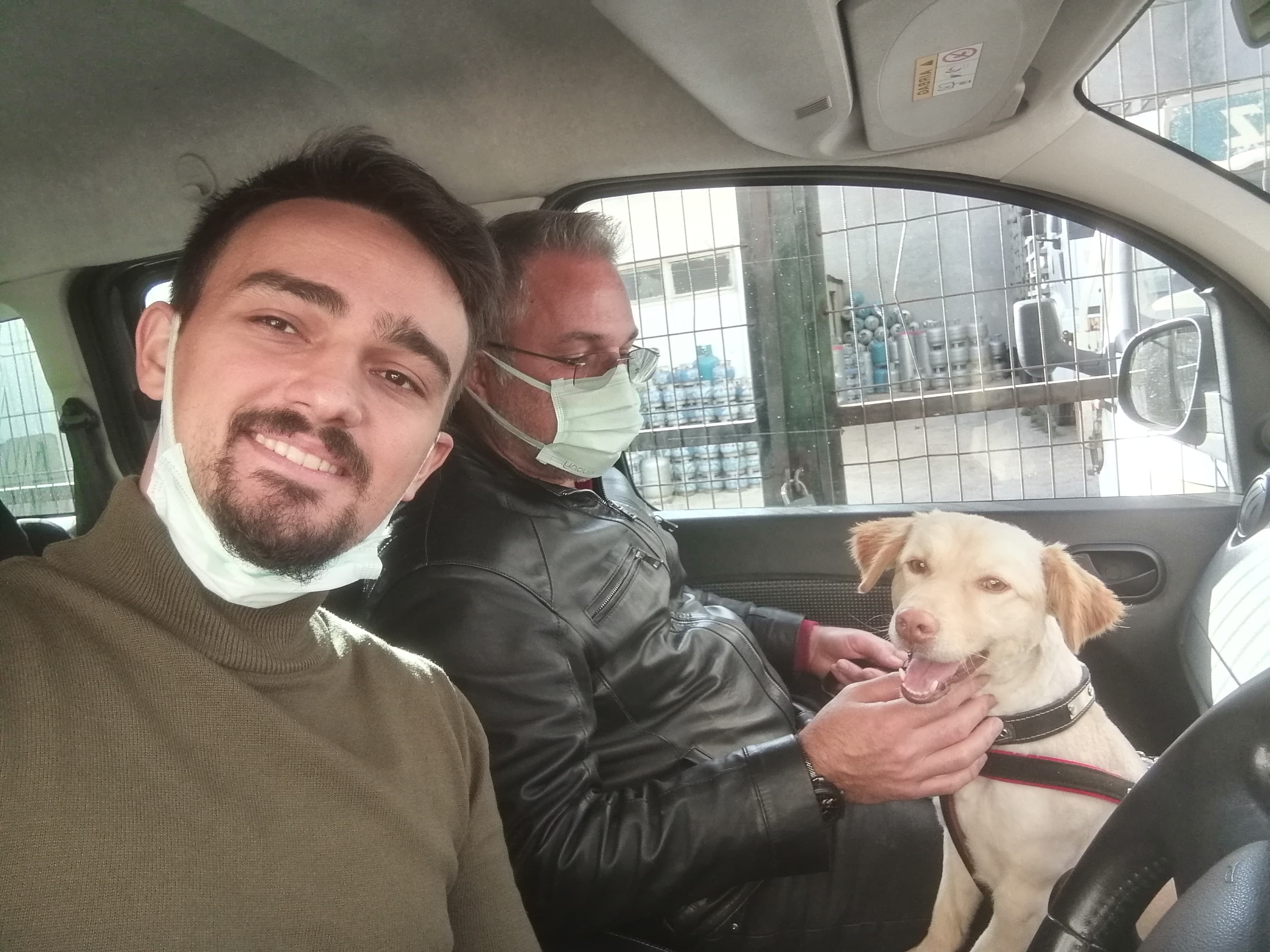 Lucky's first selfie